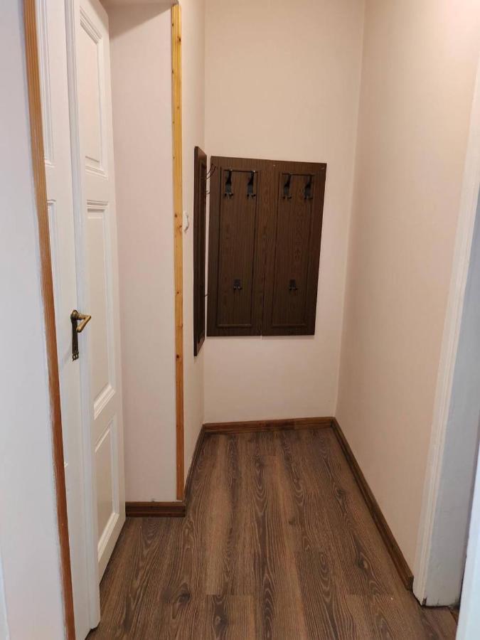 Rose Apartamento Lviv Exterior foto